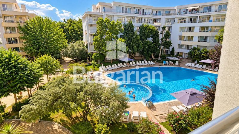 Furnished two-bedroom apartment 100 meters from the beach